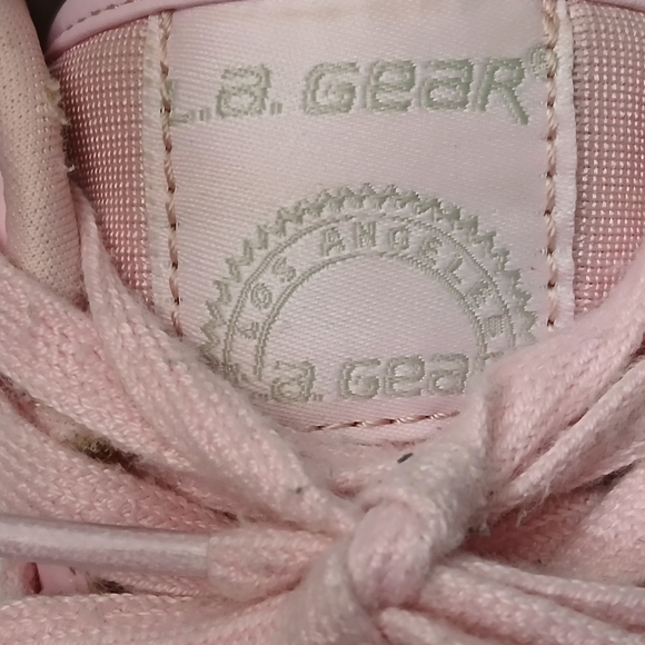 Vintage L.A. Gear Pink Sneakers Classic Low-Top Design - Picture 7 of 11